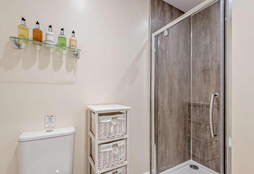 带大床的高级房间, Highside Farm