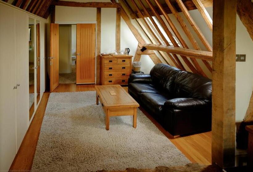 标准间, Sabine Barn