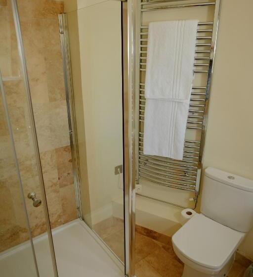 标准间, Sabine Barn