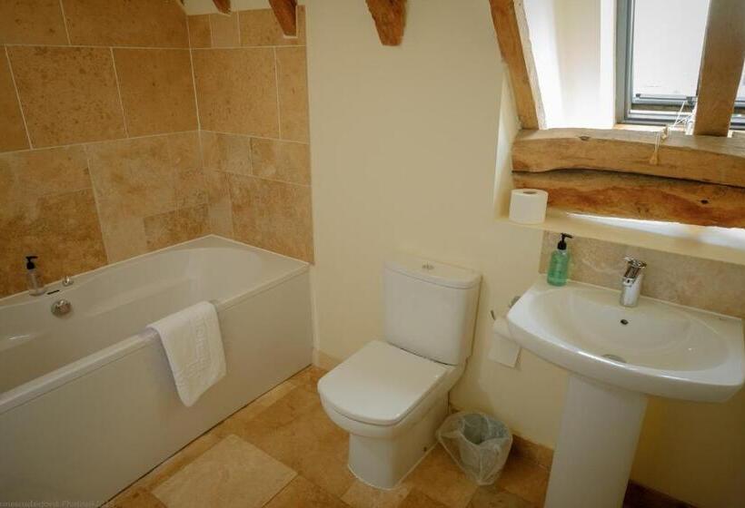 带大床的豪华间, Sabine Barn