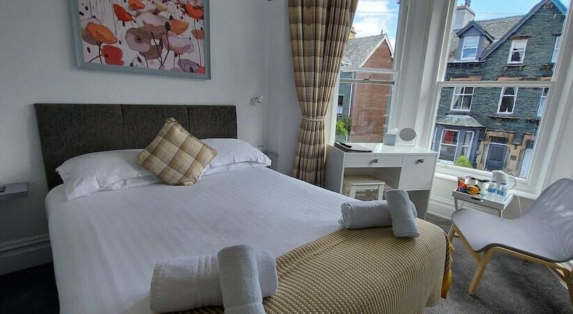 חדר קומפורט, Squirrel Lodge