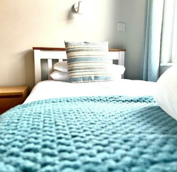 스탠다드 싱글 룸, The Ashville