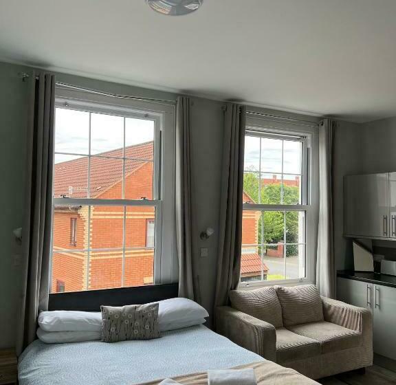 스탠다드 룸, The Ashville