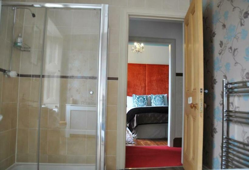 Номер Стандарт, The Bank Guest House