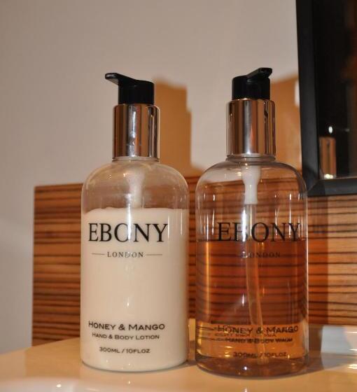 غرفة قياسية سرير كينج, The Bank Guest House