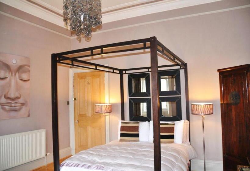 غرفة قياسية, The Bank Guest House