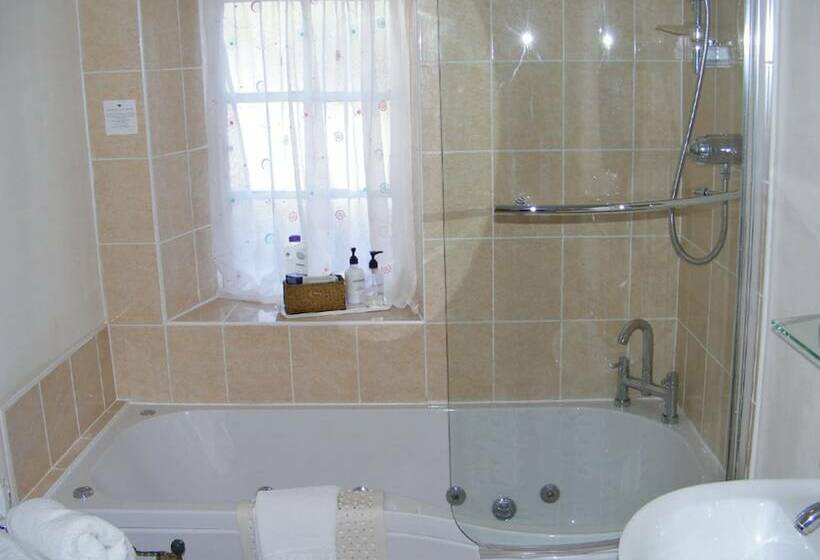 Люкс Повышенной Комфортности, Bodiwan Bed & Breakfast