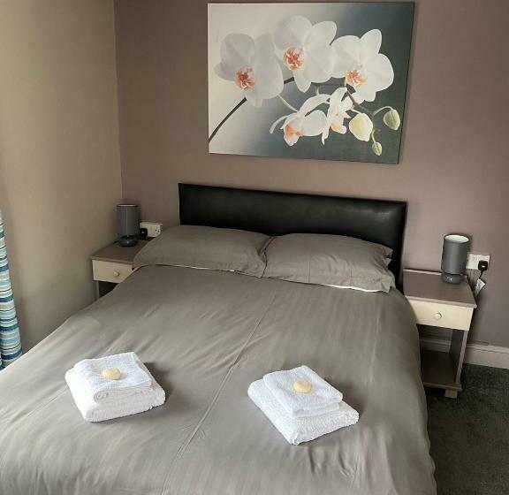 Номер Стандарт, Hampton Hotel & Restaurant