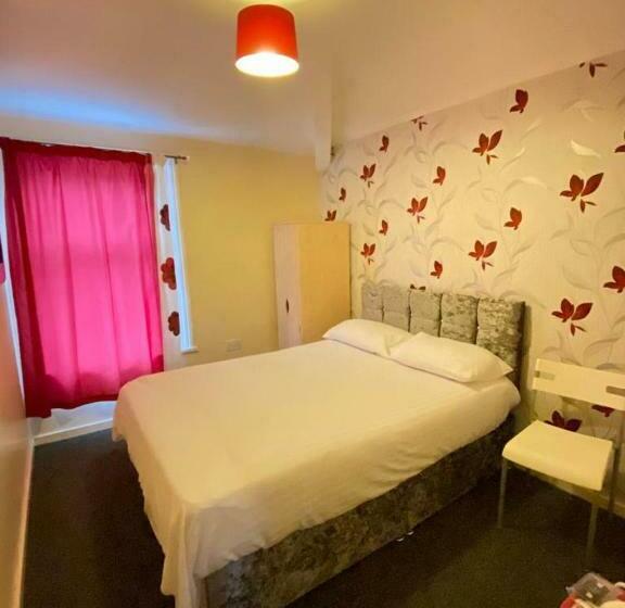 스탠다드 룸, Chilton