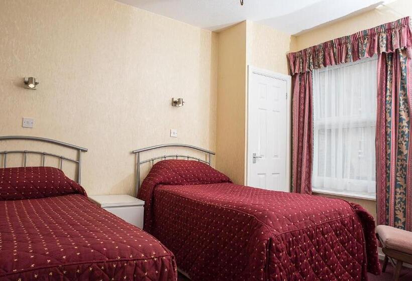 Номер Стандарт, Haddon Hall