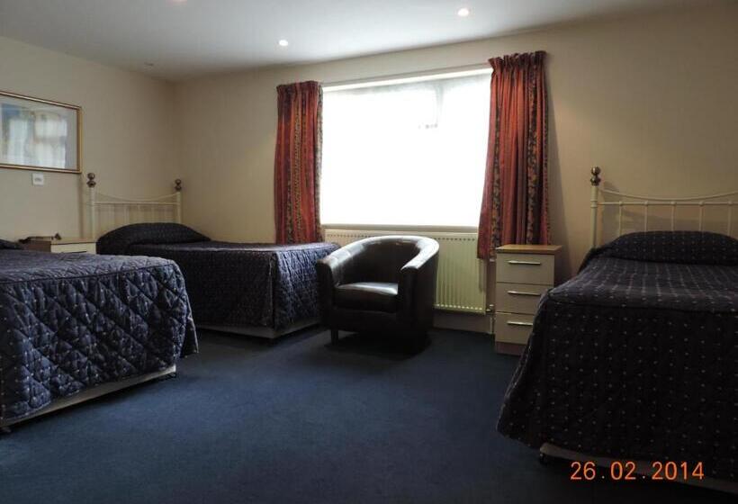 Номер Стандарт Трехместный, Haddon Hall