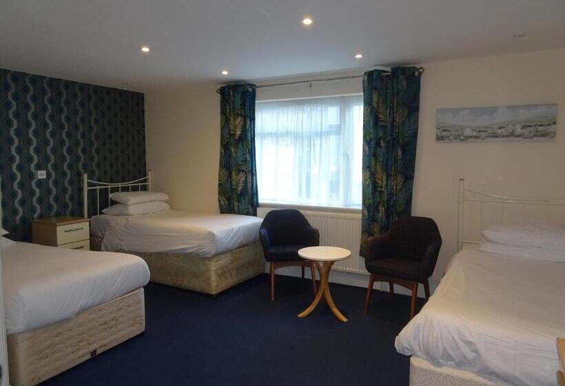 Номер Стандарт Трехместный, Haddon Hall