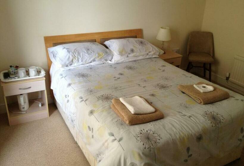 Номер Стандарт, Hampton Hotel & Restaurant