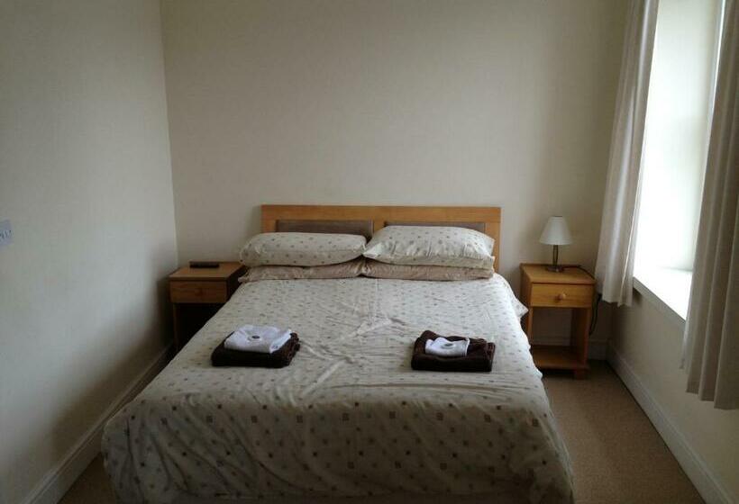 Номер Стандарт, Hampton Hotel & Restaurant