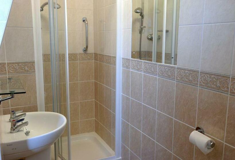 غرفة قياسية, New Beach