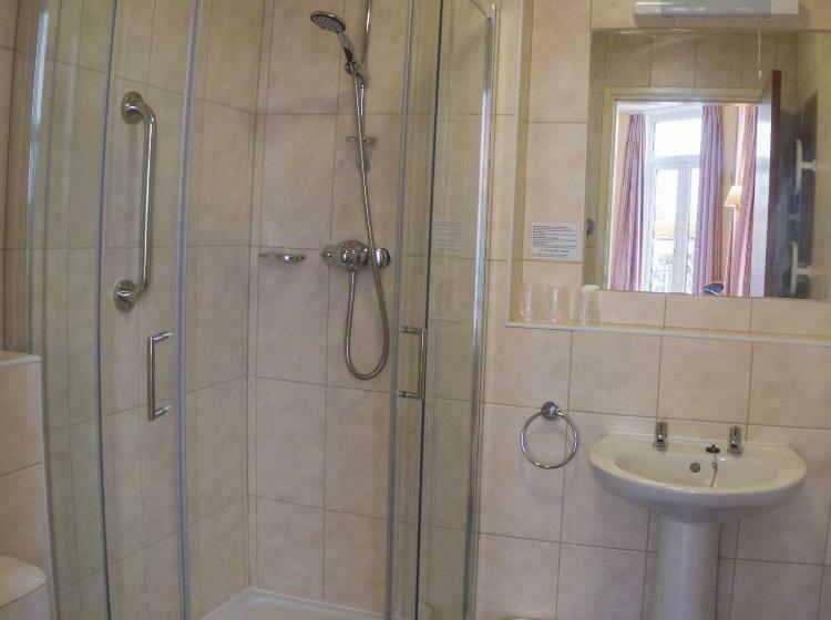 غرفة قياسية, New Beach