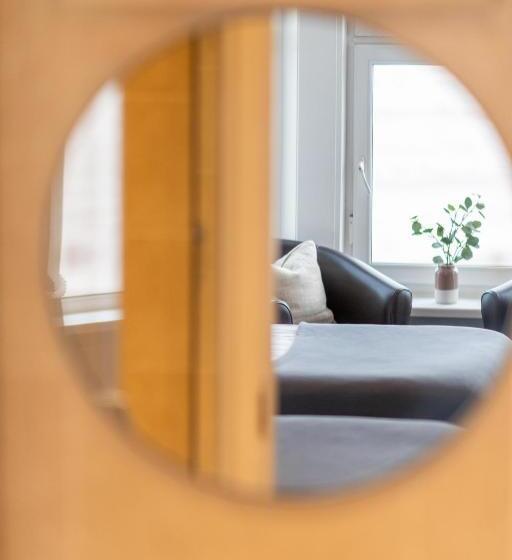 标准间, The Elizabeth