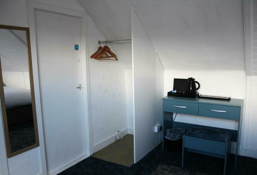 غرفة كلاسيكية رباعية, The Kirkcudbright Bay