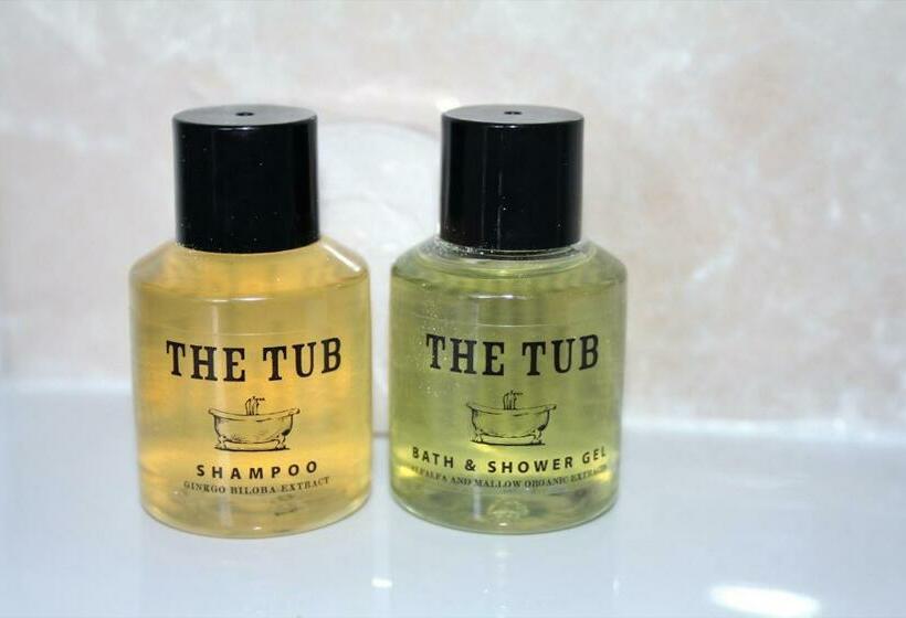 غرفة كلاسيكية رباعية, The Kirkcudbright Bay