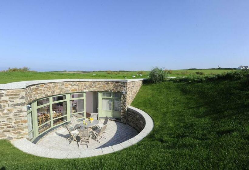 Номер Стандарт, Trevose Golf And Country Club