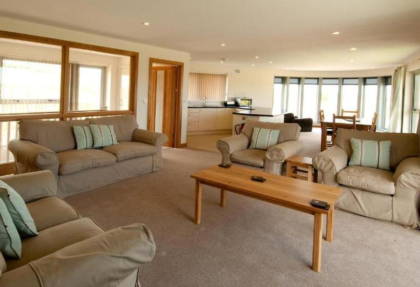 غرفة قياسية, Trevose Golf And Country Club