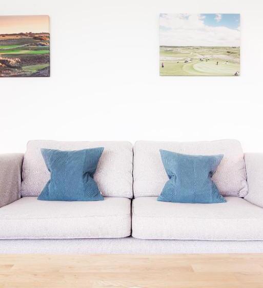 بنجلو قياسى مطل على البحر, Trevose Golf And Country Club