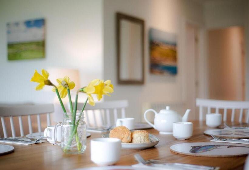 بنجلو قياسى مطل على البحر, Trevose Golf And Country Club