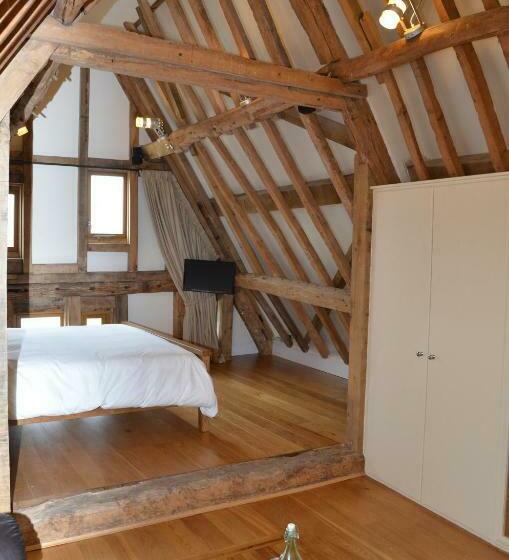 غرفة قياسية, Sabine Barn