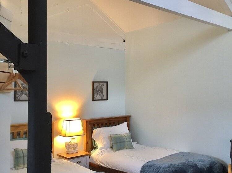 标准间, Scottish Equi B&b