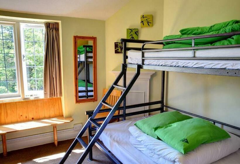 스탠다드 4인용 룸 공용 욕실, Yha Beer