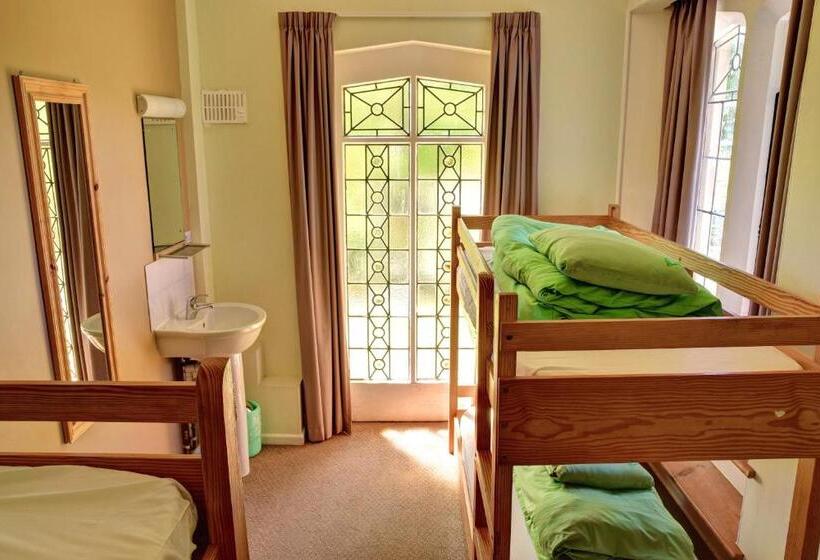 공동 객실, Yha Beer