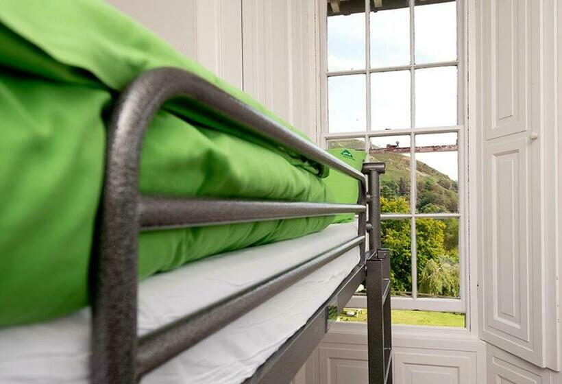 غرفة قياسية رباعية حمام مشترك, Yha Langdale