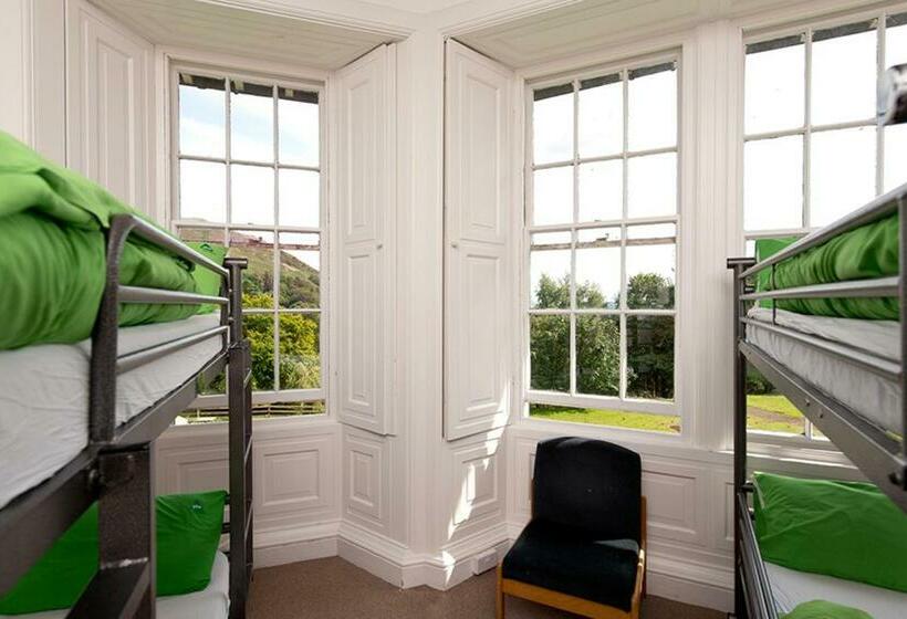 غرفة قياسية رباعية حمام مشترك, Yha Langdale