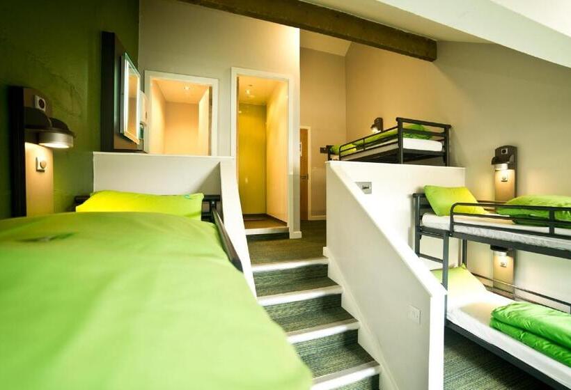 Кровать в Многоместном Номере с Общей Ванной, Yha Snowdon Pen Y Pass