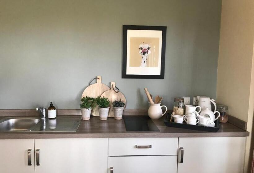 Апартаменты 1 Спальня, Norbin Farm