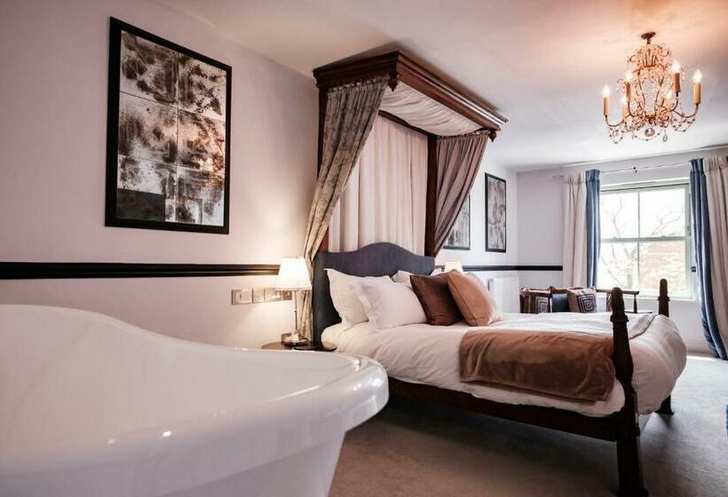 Номер Superior, The Bower Inn