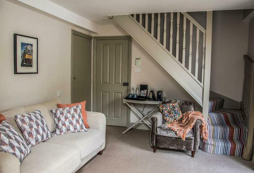 غرفة ديلوكس عائلية, The Swan Inn