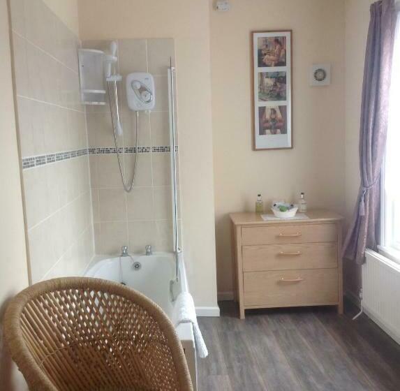 Номер Стандарт, Cleasewood Guest House
