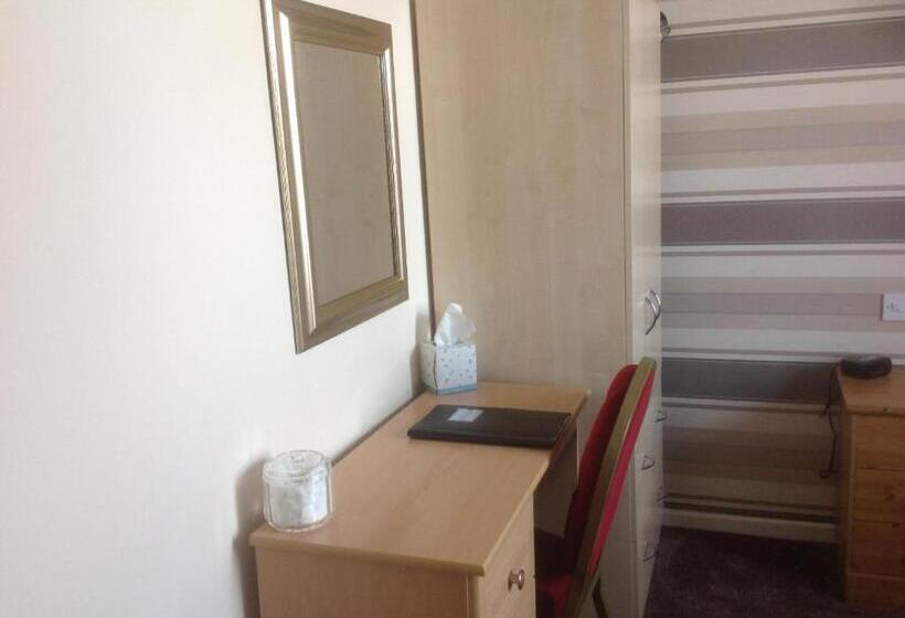 Номер Стандарт Индивидуальный, Cleasewood Guest House