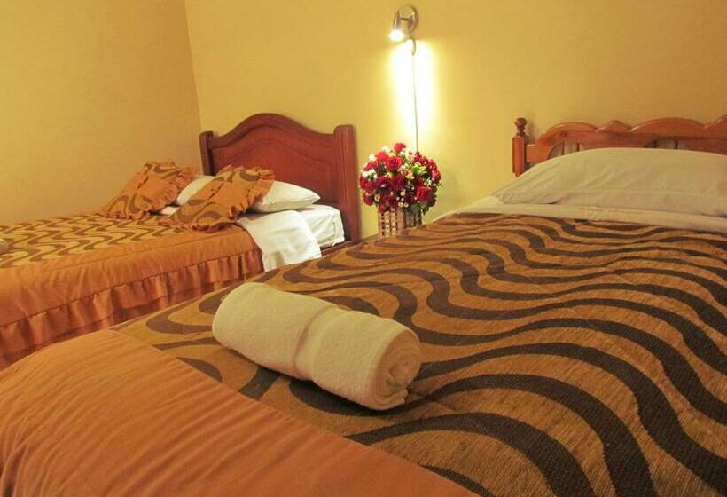 标准三人间, Hostal Anais