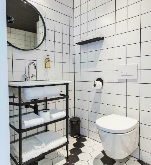 디럭스 룸 킹사이즈 침대, Ibis Styles Amsterdam Airport