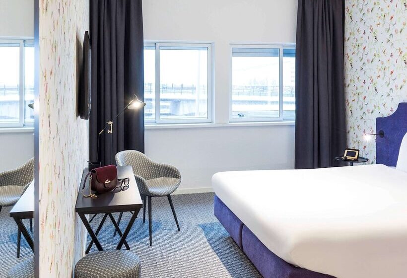 수피리어 룸, Ibis Styles Amsterdam Airport