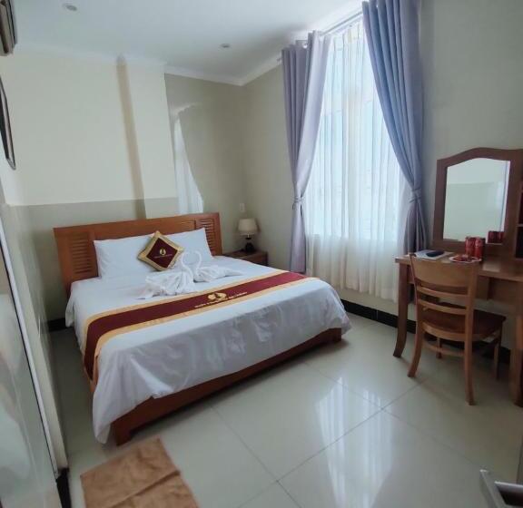 اتاق استاندارد, Kim Huong Quang