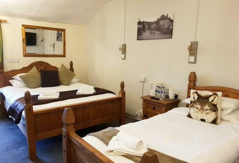 غرفة عائلية, Littledean House