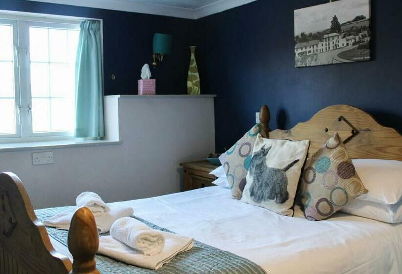 غرفة قياسية, Littledean House