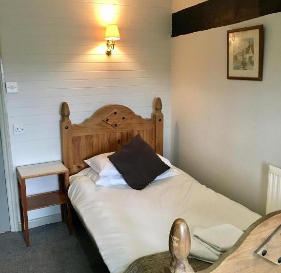 غرفة قياسية فردية, Littledean House