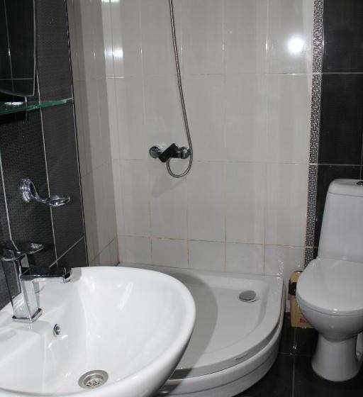 اتاق راحتی سه تخته, Ponto