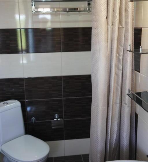 اتاق راحتی سه تخته, Ponto