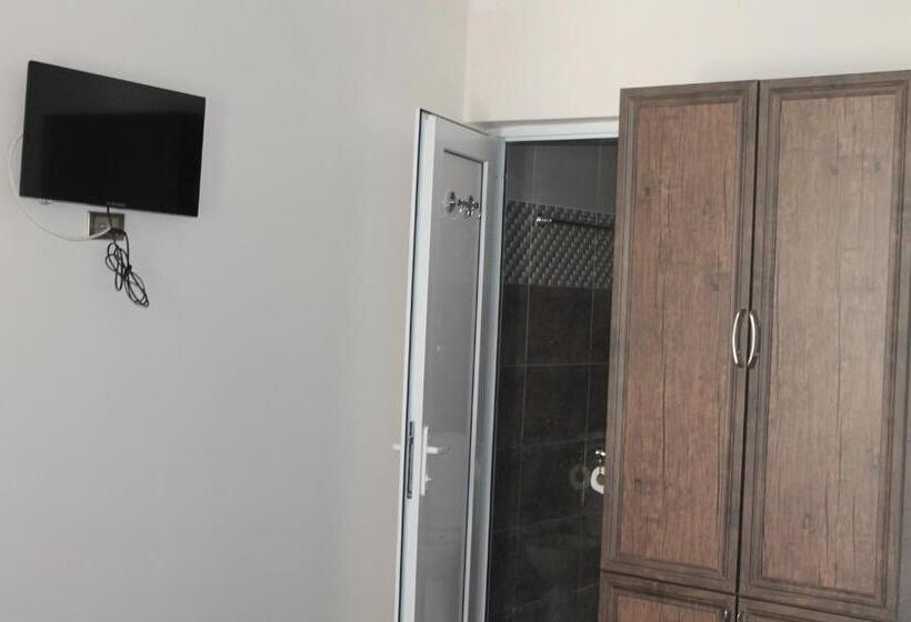 اتاق راحتی, Ponto