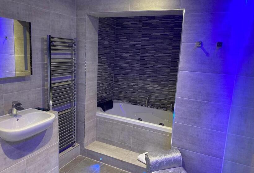 デラックスルーム, The Avenue Hotel Ltd